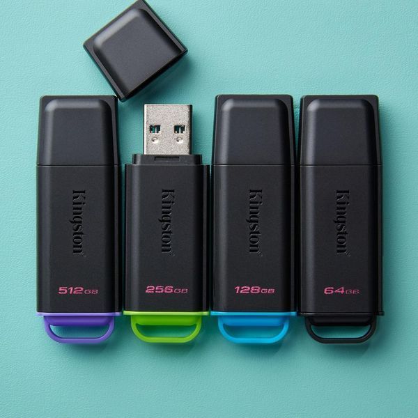 Накопитель Kingston 128GB USB 3.2 Type-A Gen1 DT Exodia DTXG2/128GB фото