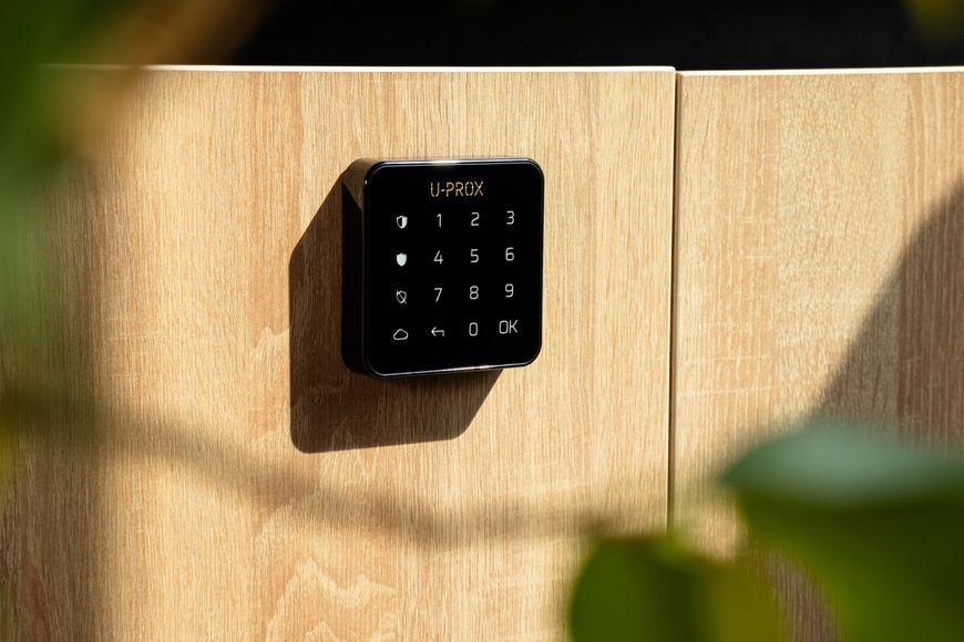 Бездротова сенсорна клавіатура U-Prox Keypad G1 Black, 1 група, бездротовий, чорний 4820261370140 фото